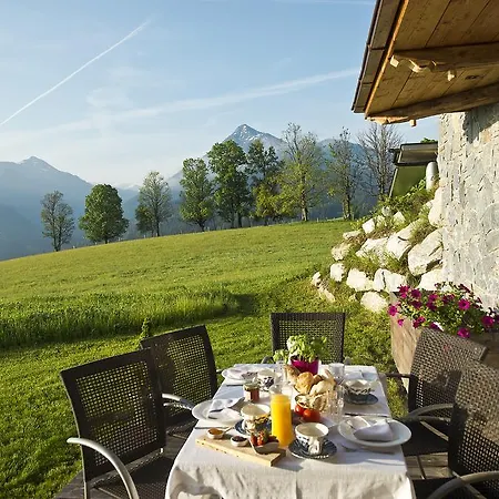 Winterbauer シャレー フラッハウ